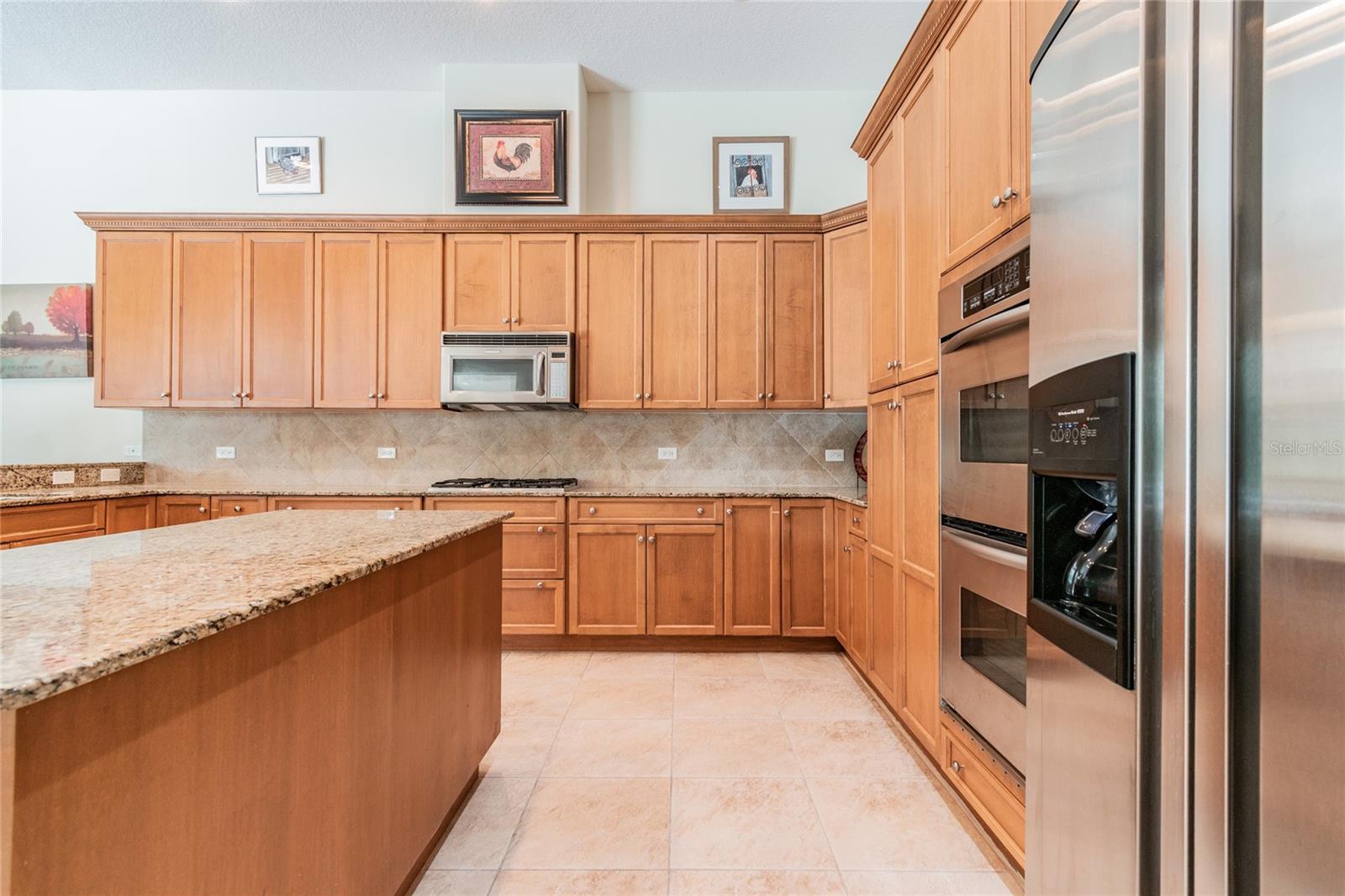 1107 OXBRIDGE DR, LUTZ, FL, 33549