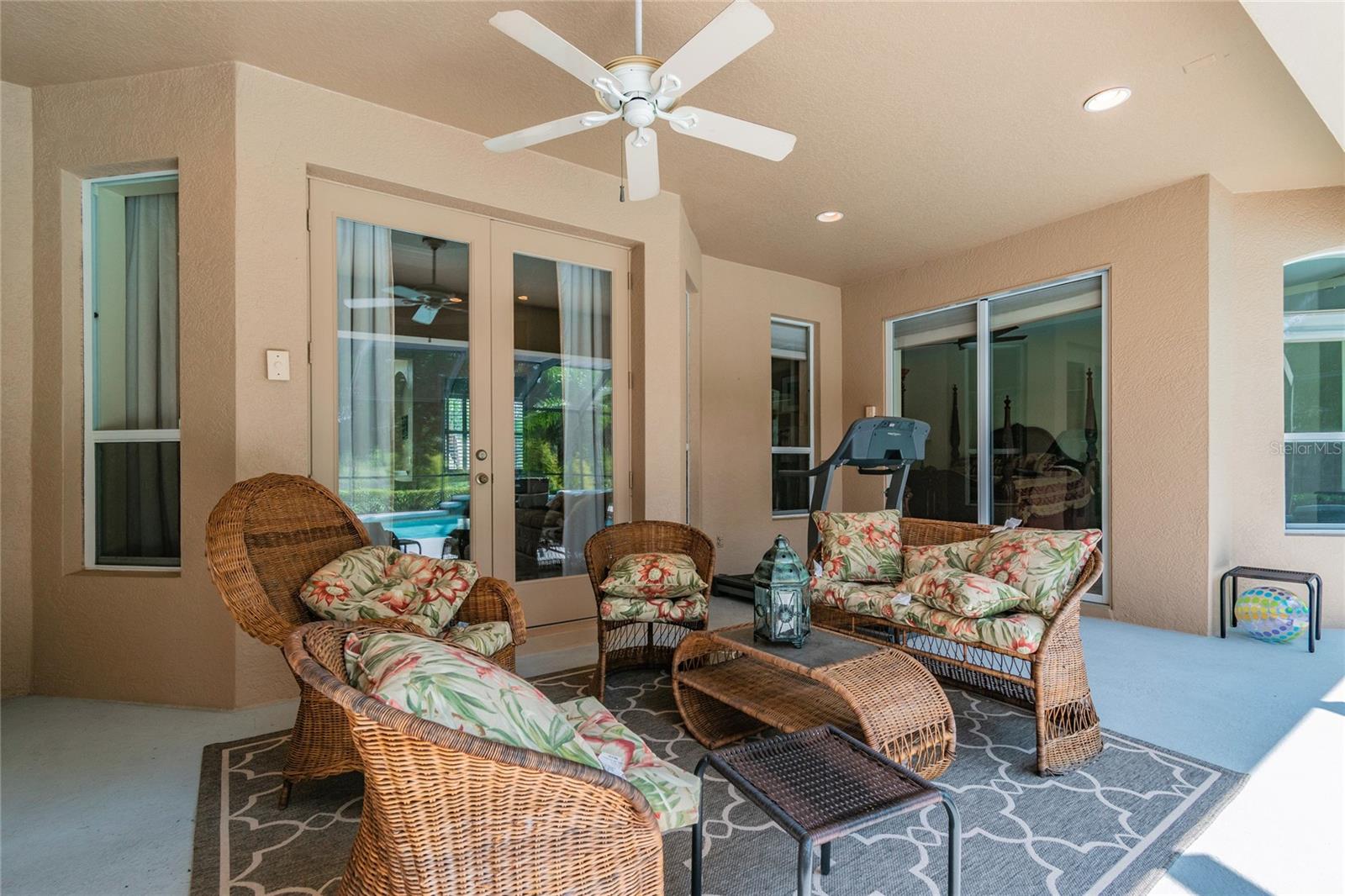 1107 OXBRIDGE DR, LUTZ, FL, 33549