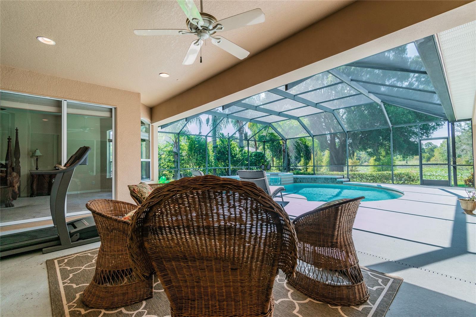 1107 OXBRIDGE DR, LUTZ, FL, 33549
