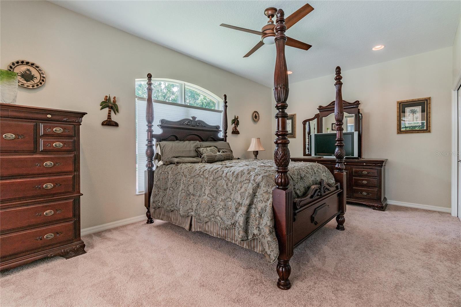 1107 OXBRIDGE DR, LUTZ, FL, 33549