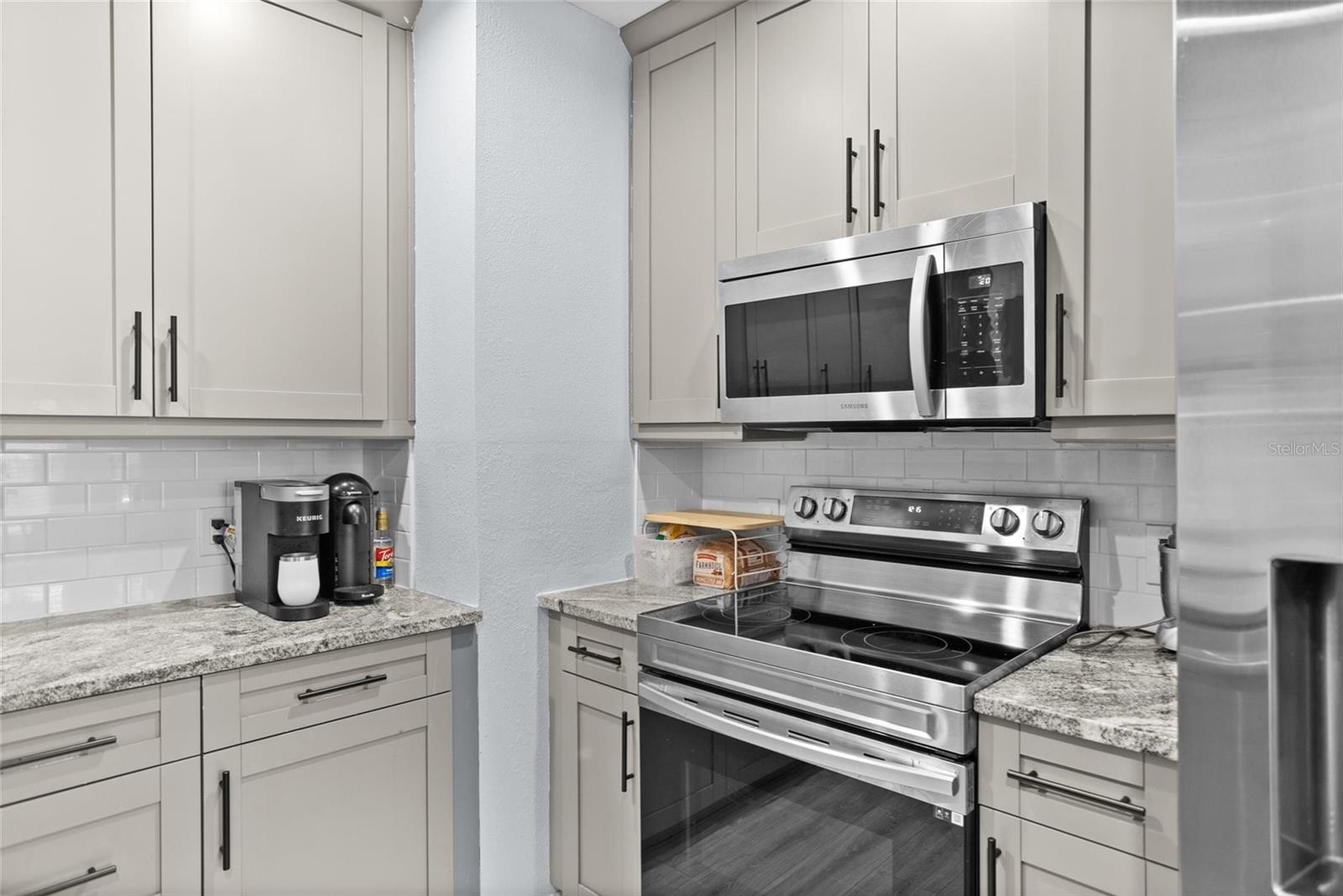 2951 7TH AVE N, ST PETERSBURG, FL, 33713