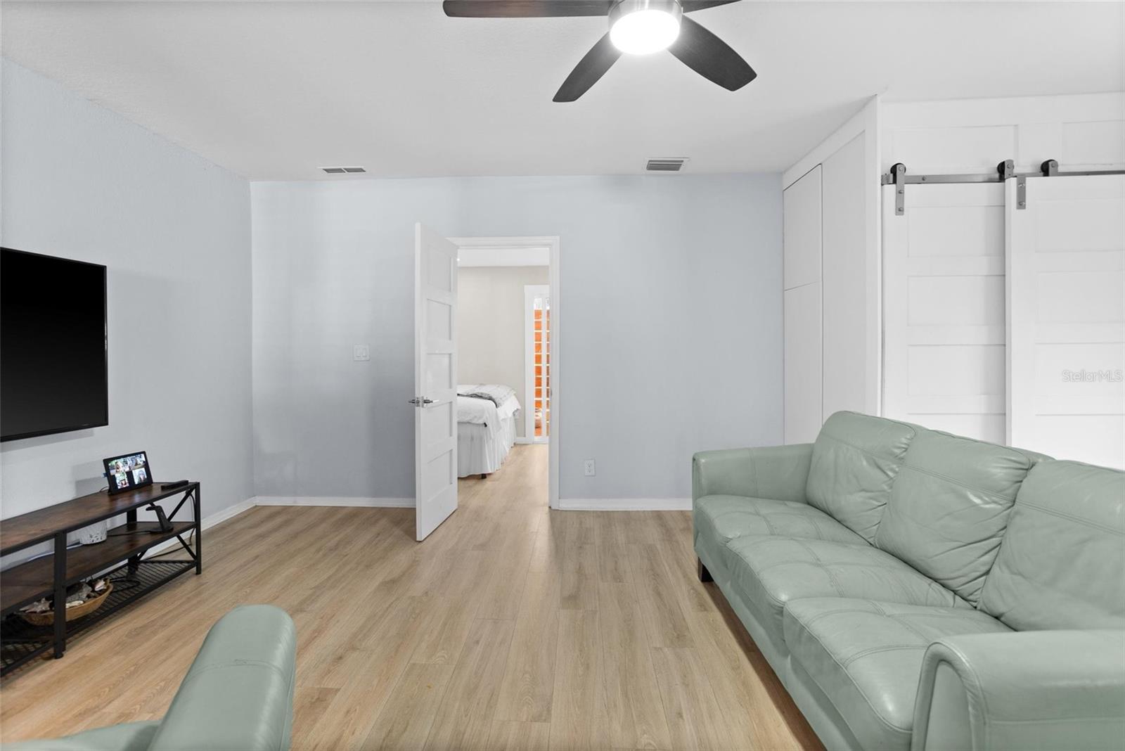 2951 7TH AVE N, ST PETERSBURG, FL, 33713