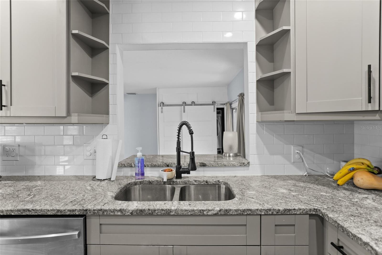 2951 7TH AVE N, ST PETERSBURG, FL, 33713