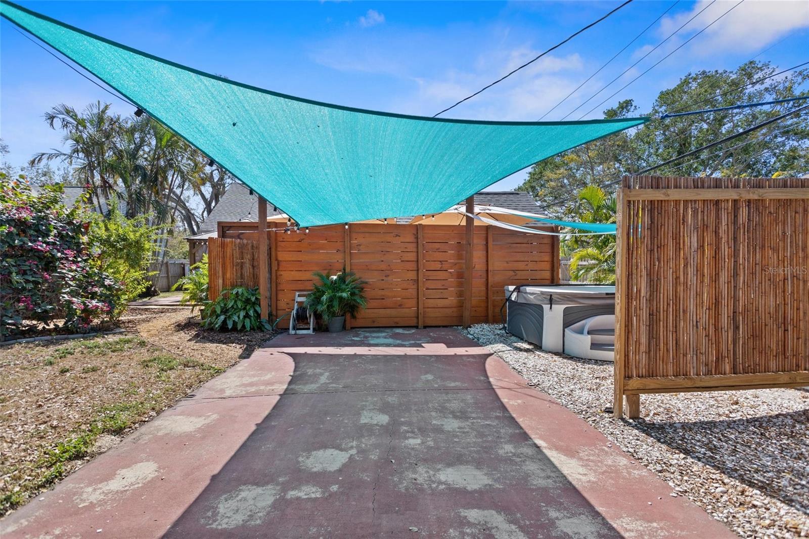 2951 7TH AVE N, ST PETERSBURG, FL, 33713