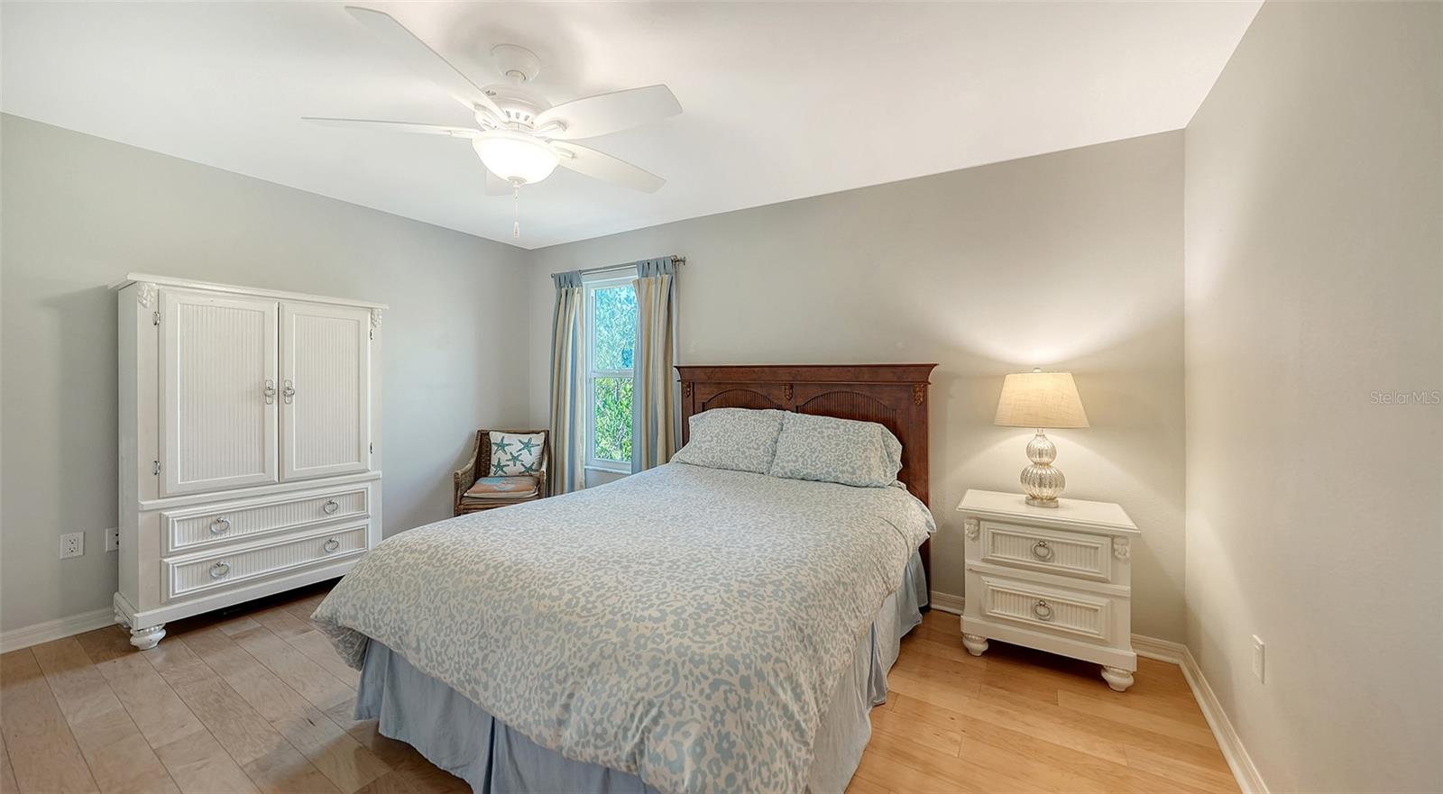 614 TROPICAL CIR, SARASOTA, FL, 34242