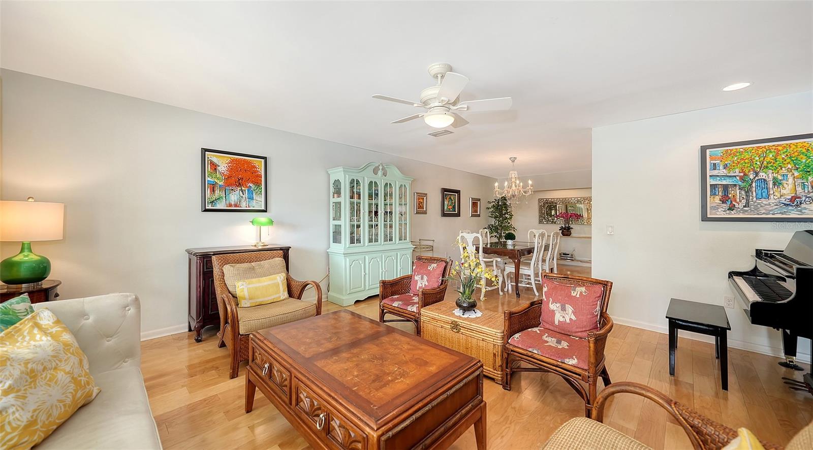 614 TROPICAL CIR, SARASOTA, FL, 34242