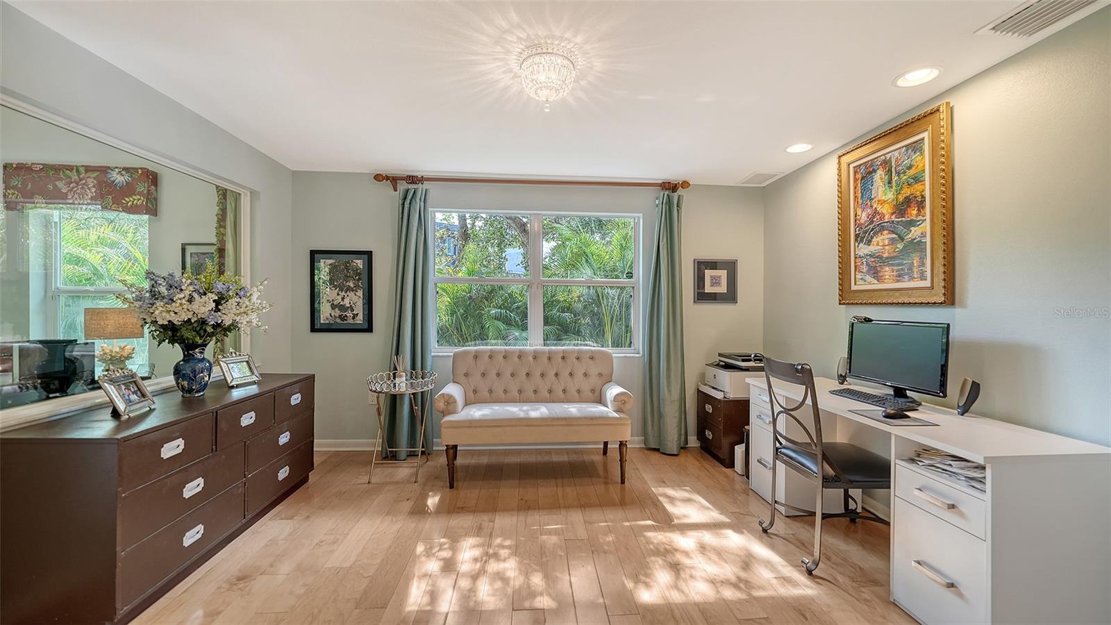 614 TROPICAL CIR, SARASOTA, FL, 34242