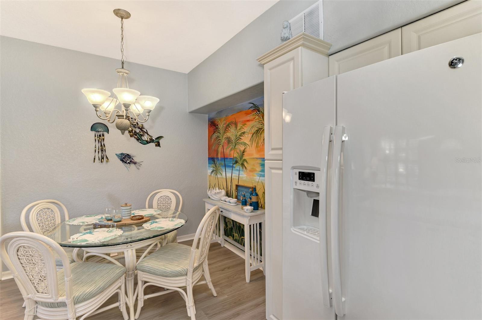 200 MIRABELLA CIR #102, VENICE, FL, 34292