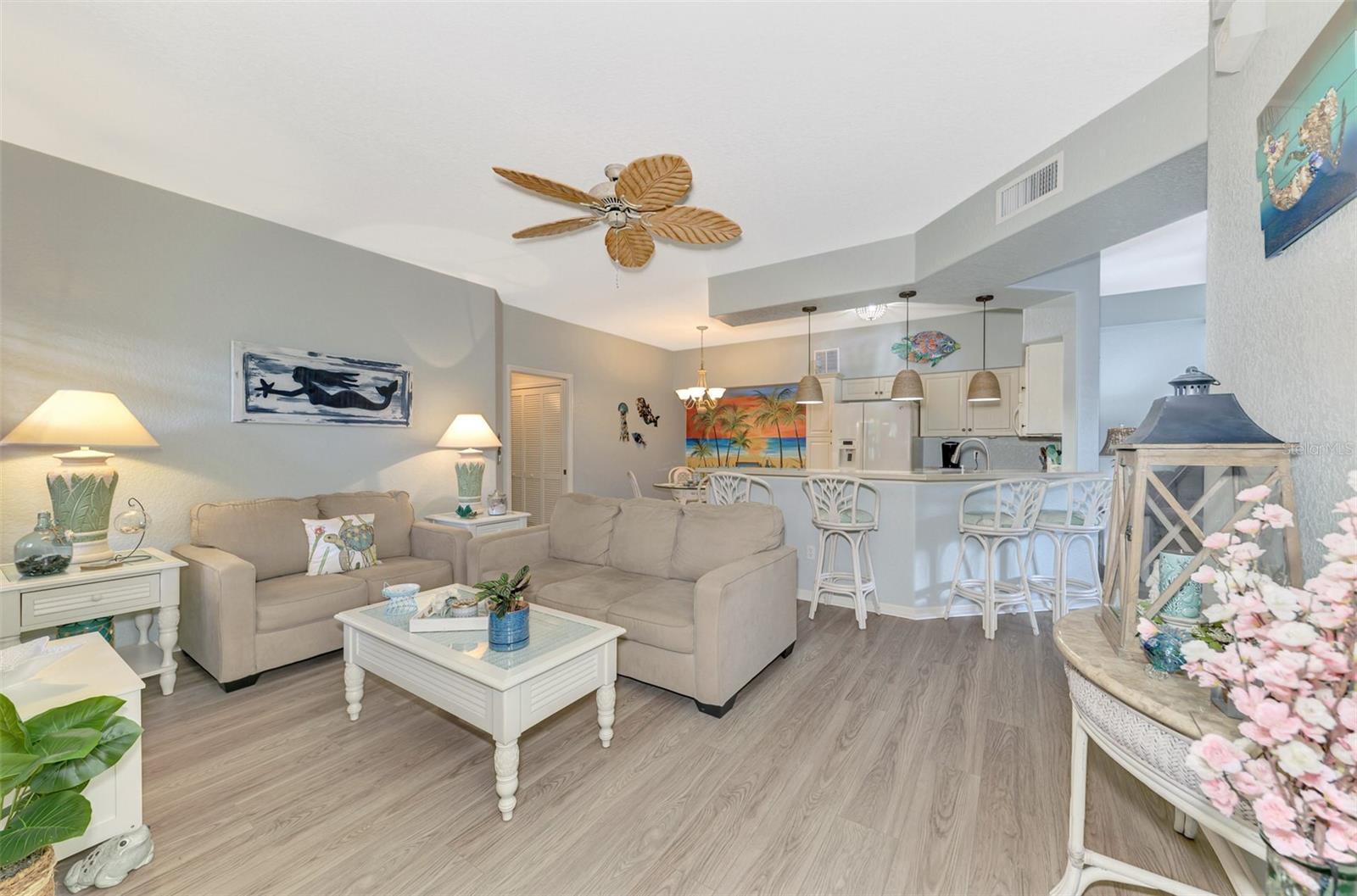 200 MIRABELLA CIR #102, VENICE, FL, 34292