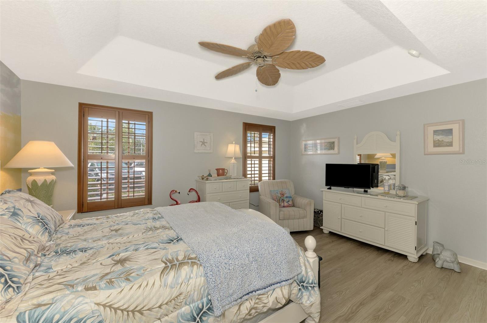200 MIRABELLA CIR #102, VENICE, FL, 34292