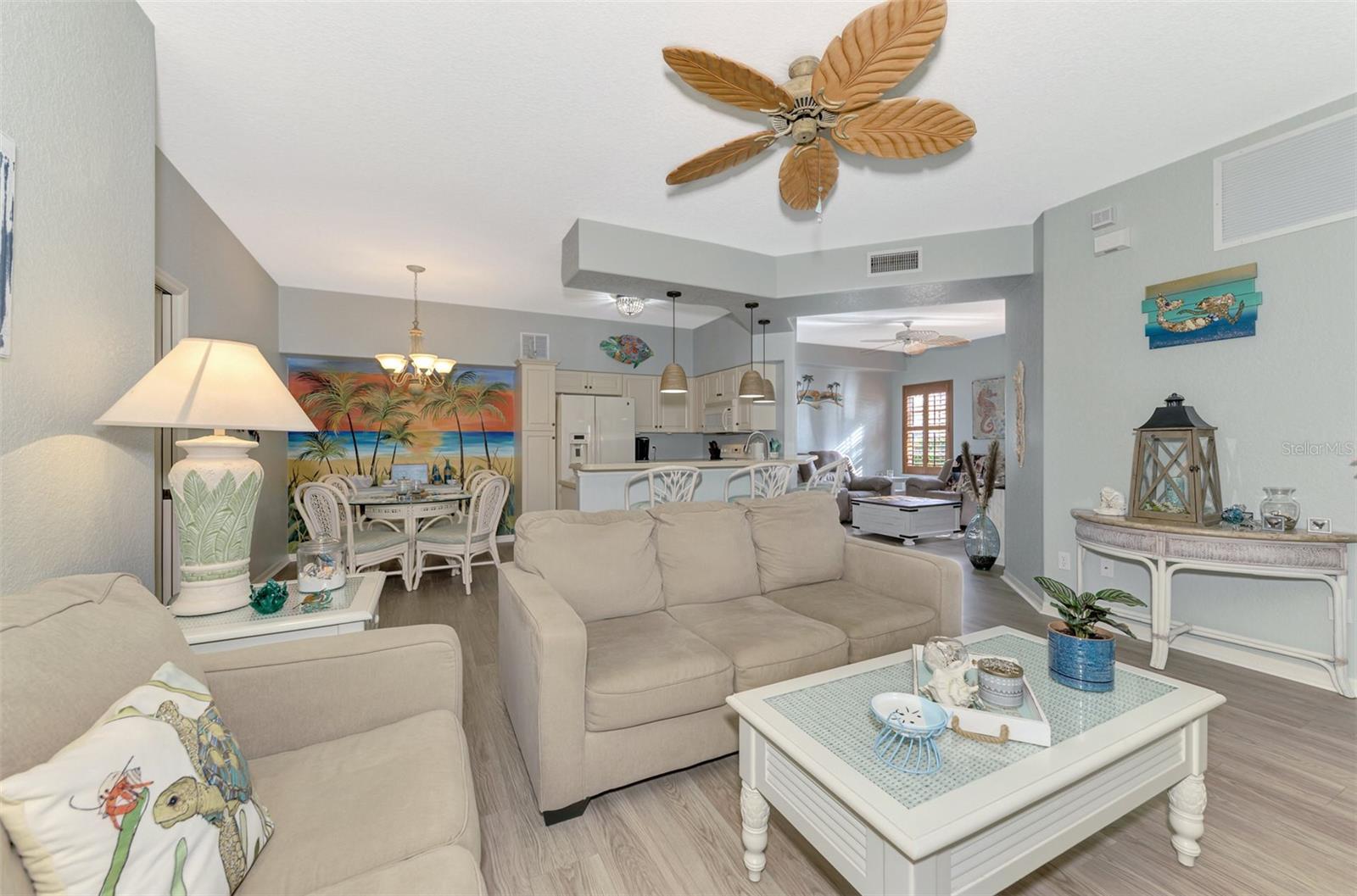 200 MIRABELLA CIR #102, VENICE, FL, 34292