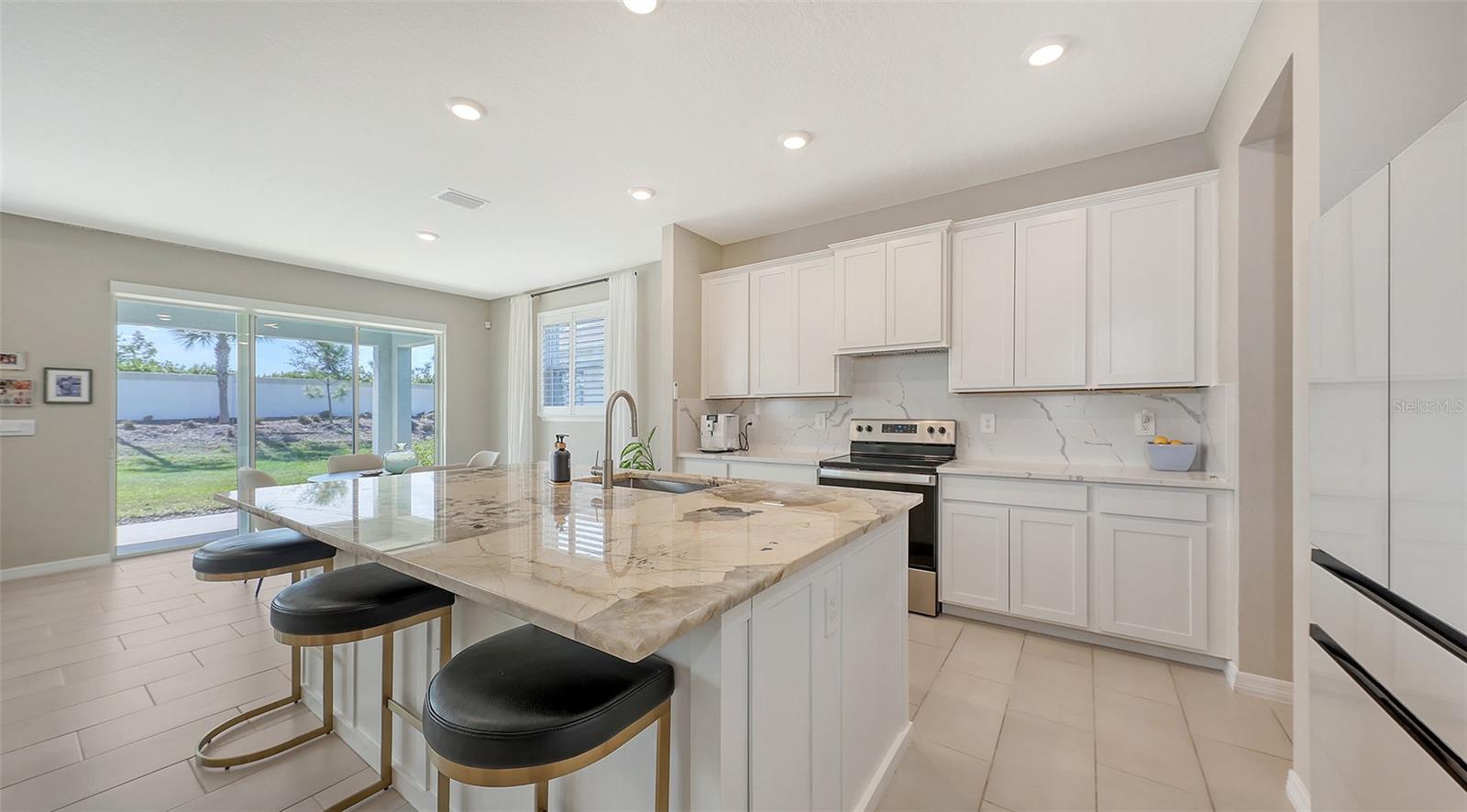 5715 WOODLAND SAGE DR, SARASOTA, FL, 34238