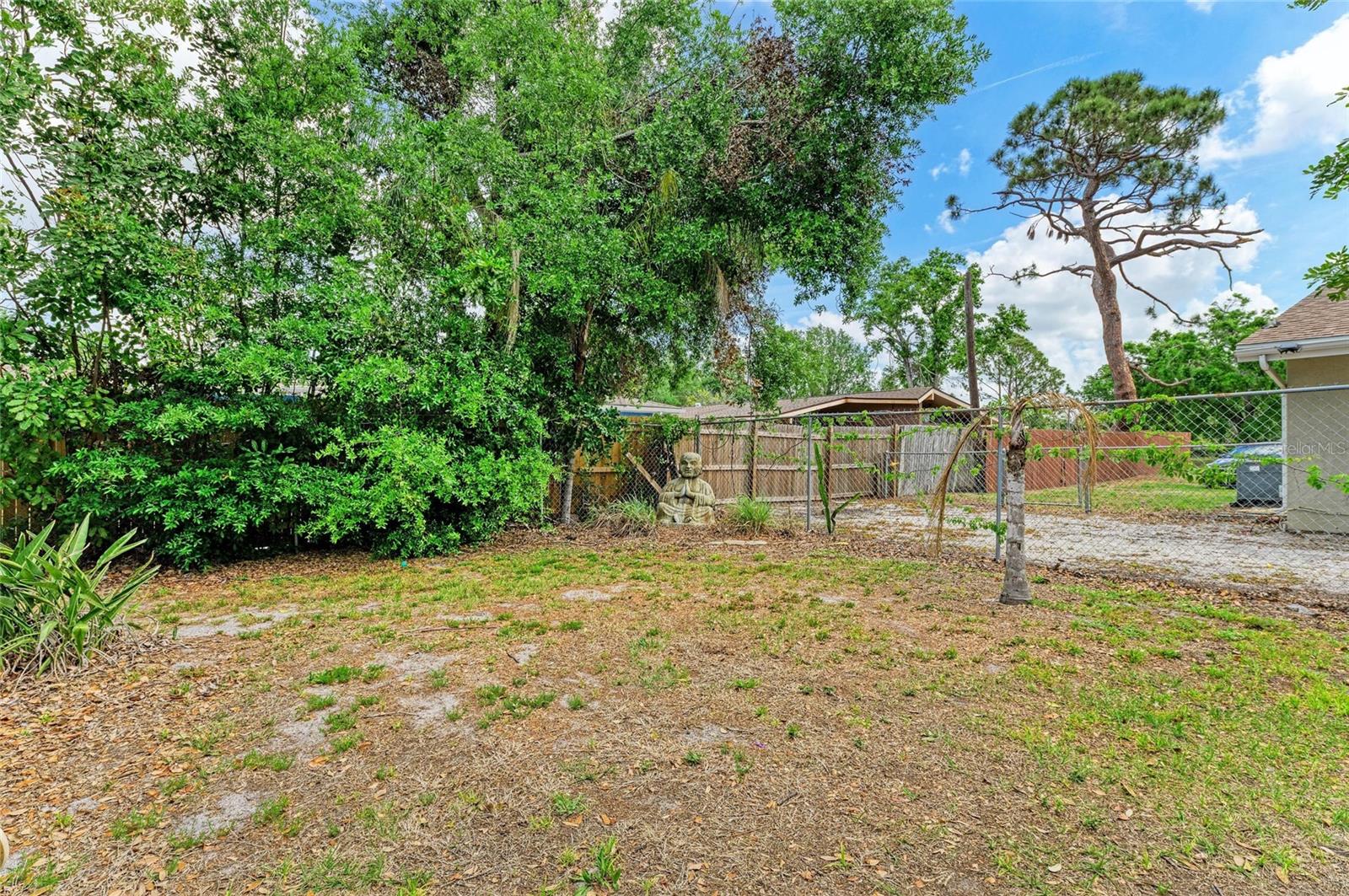 813 EXMOOR ST, SARASOTA, FL, 34243