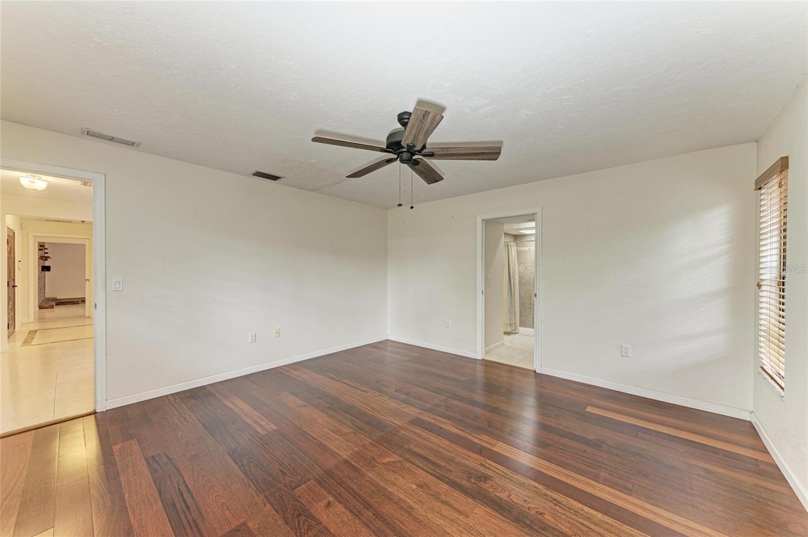 813 EXMOOR ST, SARASOTA, FL, 34243