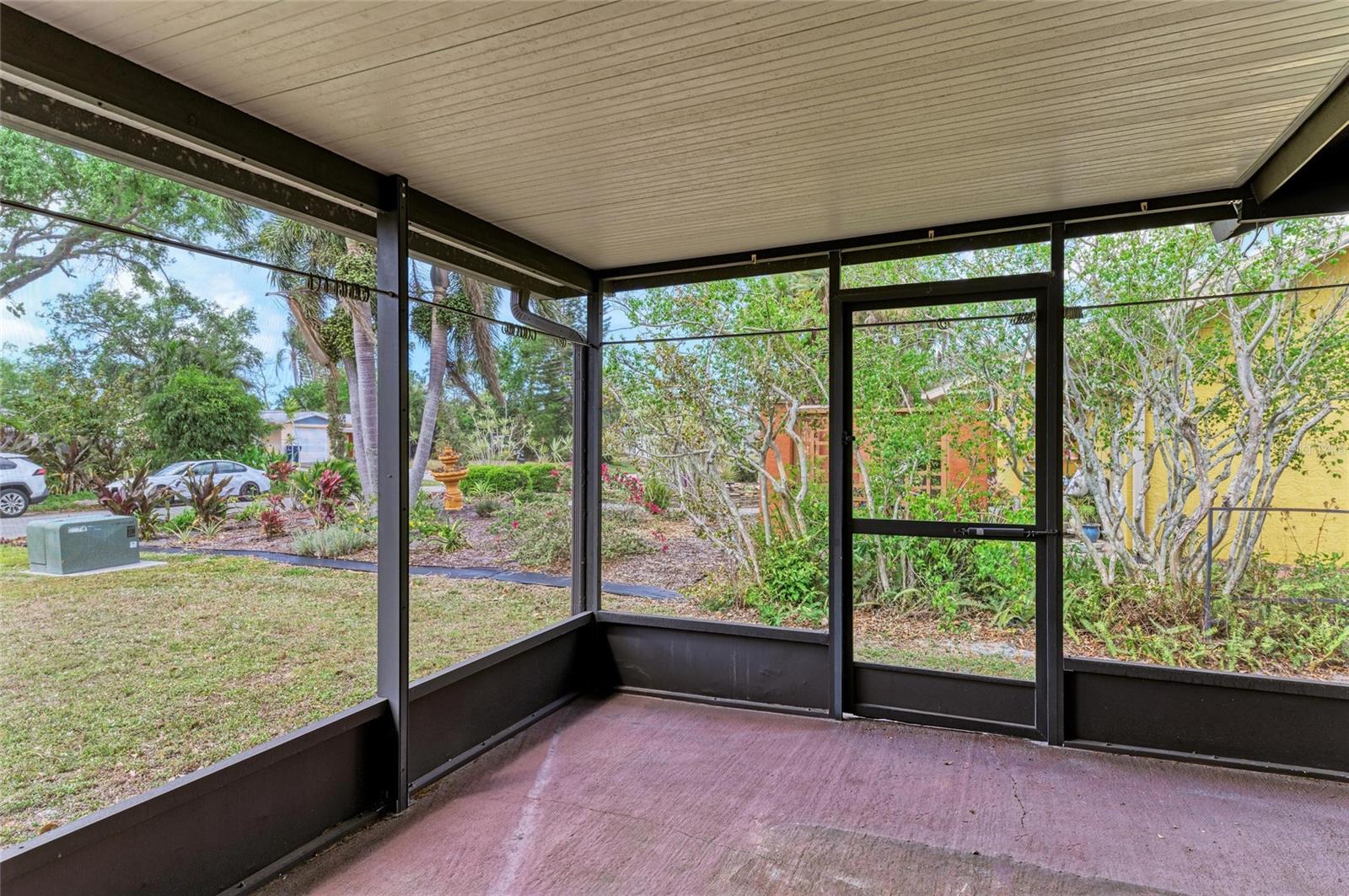 813 EXMOOR ST, SARASOTA, FL, 34243