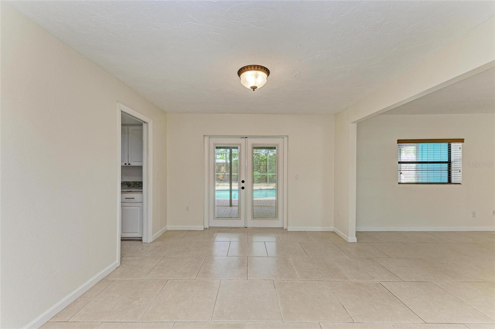 813 EXMOOR ST, SARASOTA, FL, 34243