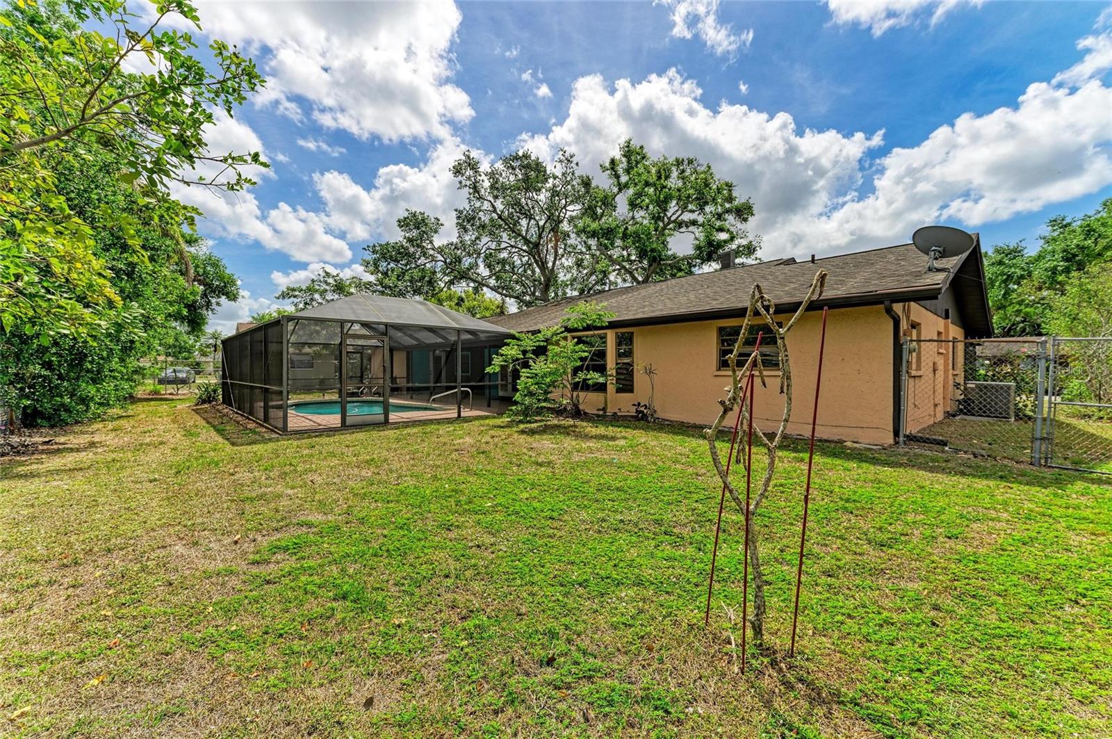 813 EXMOOR ST, SARASOTA, FL, 34243