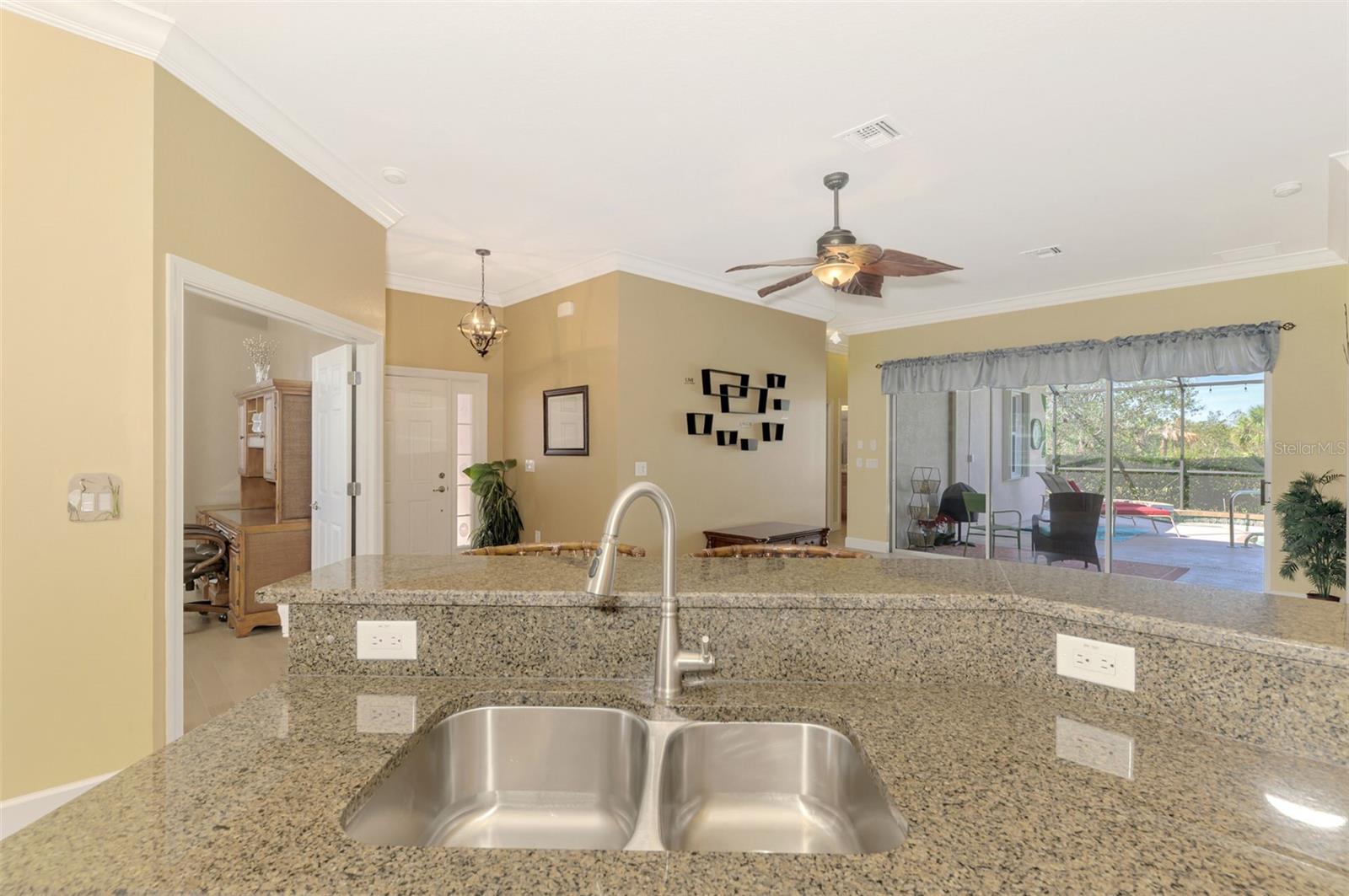 13049 CREEKSIDE LN, PORT CHARLOTTE, FL, 33953