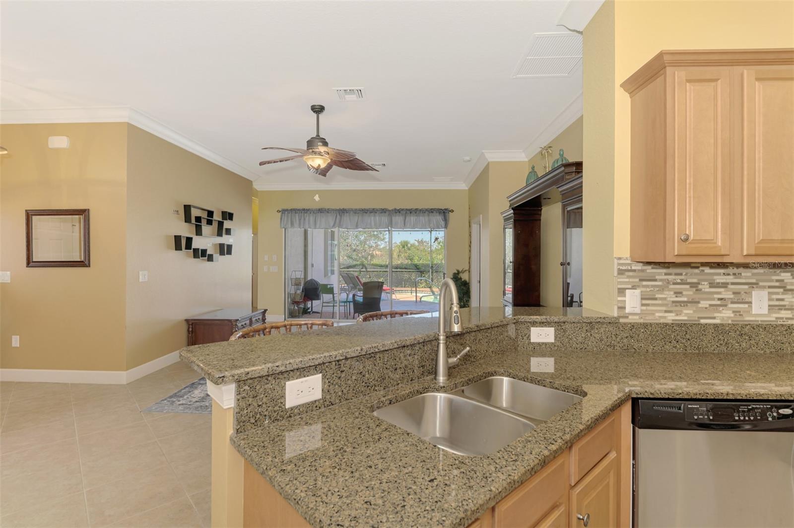 13049 CREEKSIDE LN, PORT CHARLOTTE, FL, 33953