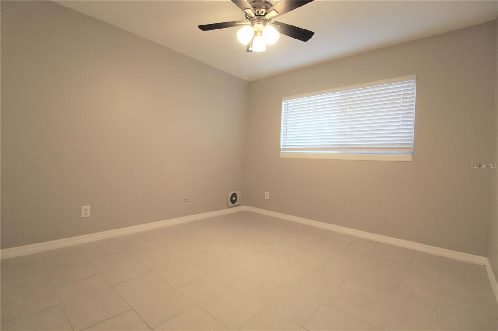 3001 BEE RIDGE RD #115, SARASOTA, FL, 34239