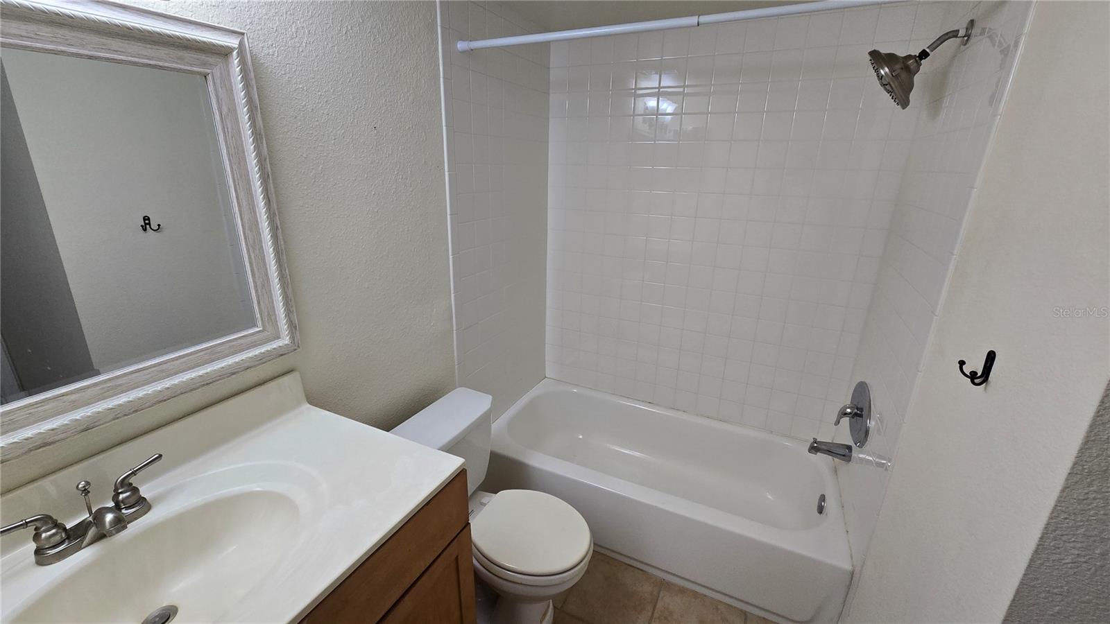 2500 WINDING CREEK BLVD #F206, CLEARWATER, FL, 33761