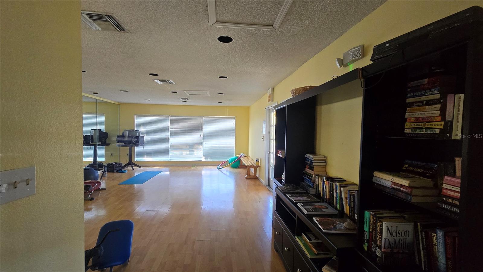 2500 WINDING CREEK BLVD #F206, CLEARWATER, FL, 33761