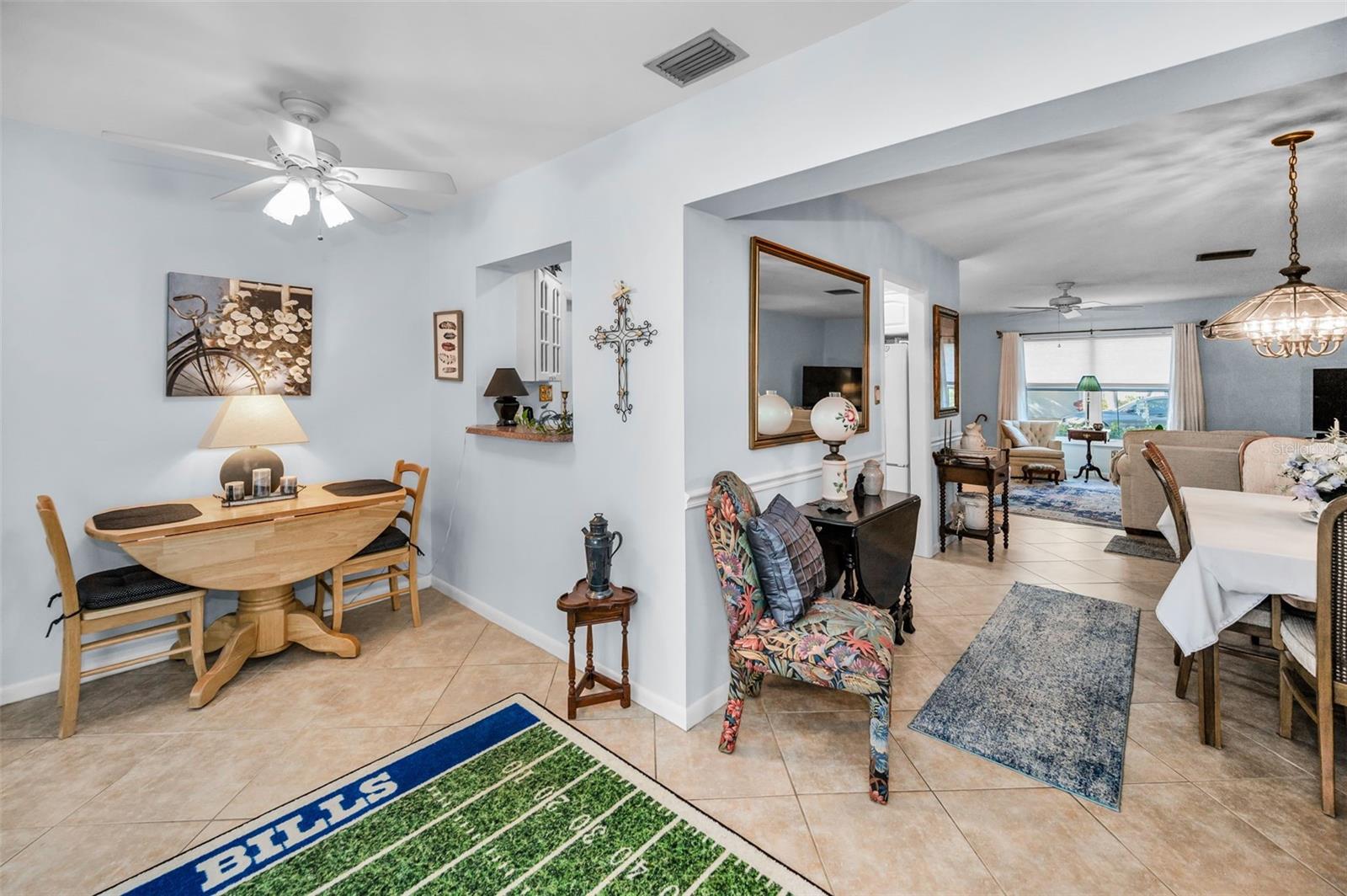 8450 CANDLEWOOD RD, SEMINOLE, FL, 33777