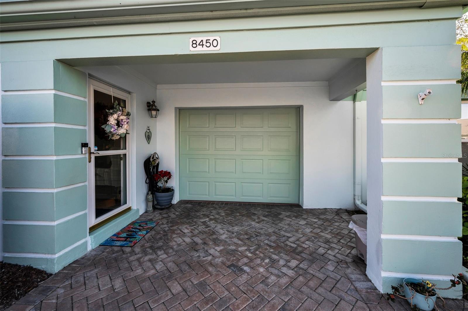 8450 CANDLEWOOD RD, SEMINOLE, FL, 33777