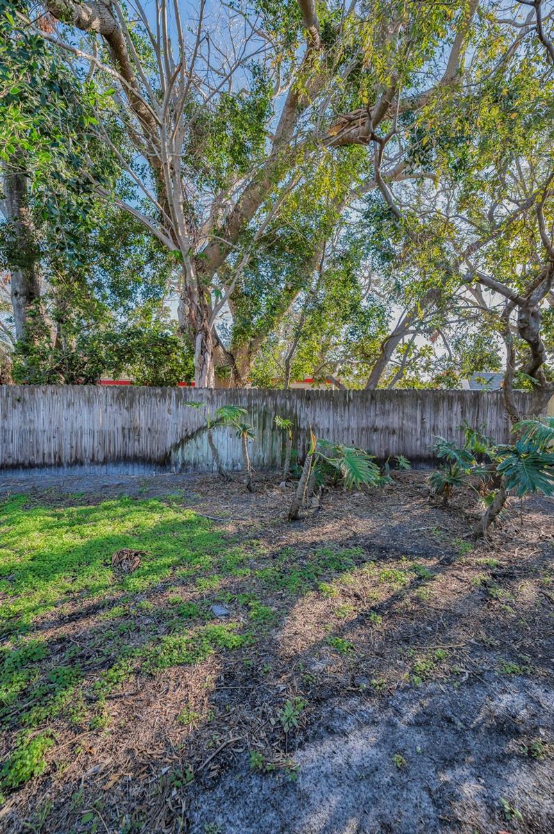 8450 CANDLEWOOD RD, SEMINOLE, FL, 33777