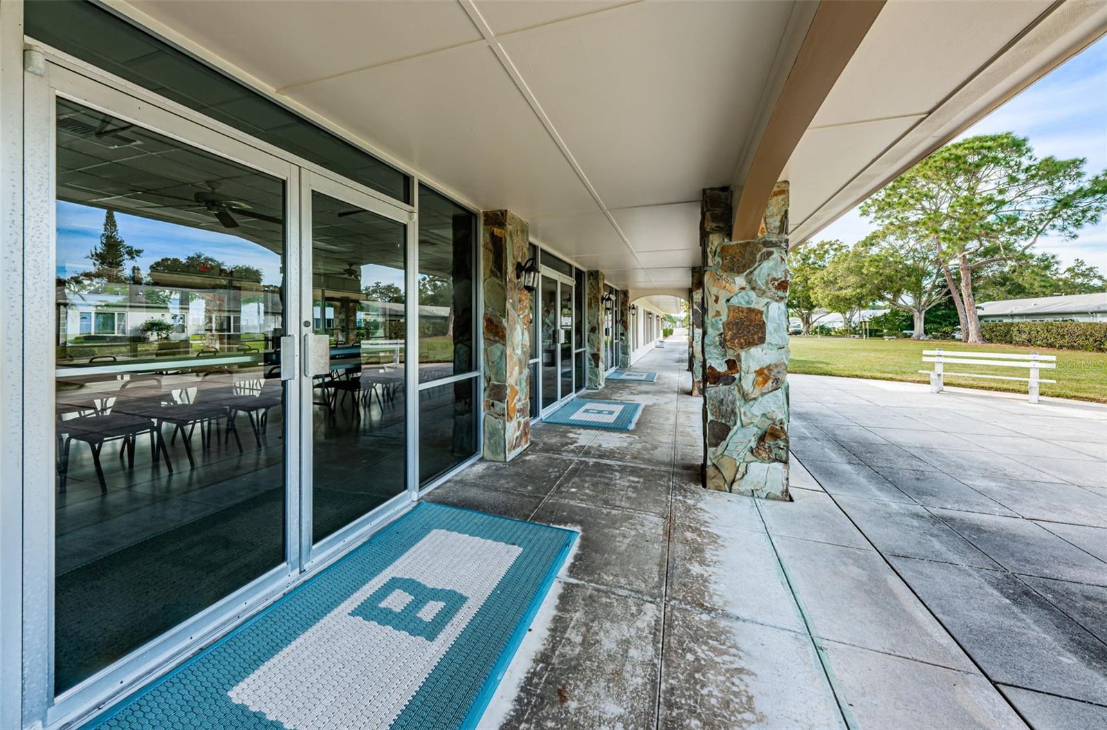 8450 CANDLEWOOD RD, SEMINOLE, FL, 33777