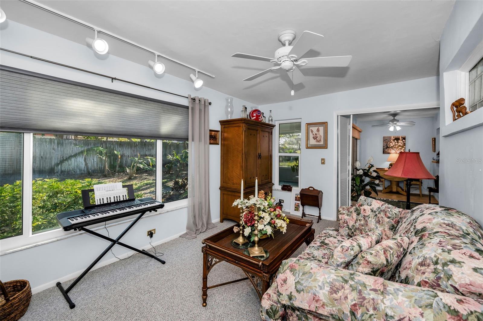 8450 CANDLEWOOD RD, SEMINOLE, FL, 33777