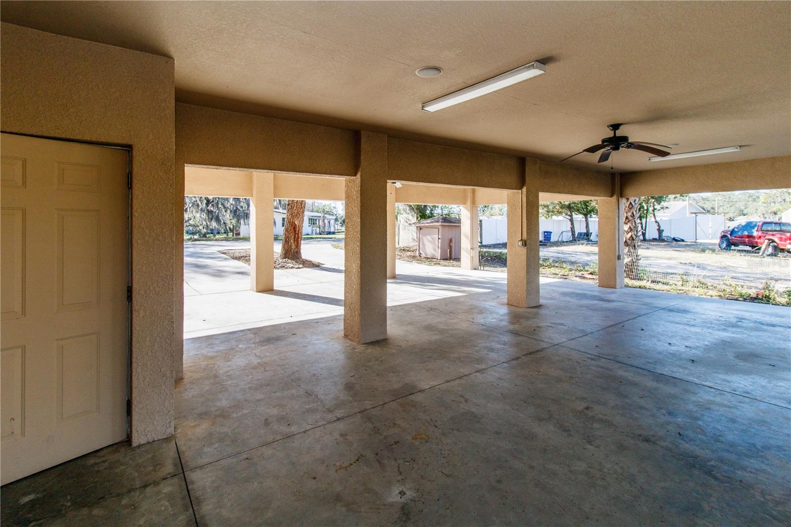 12724 CIRCLE LAKE DR, HUDSON, FL, 34669