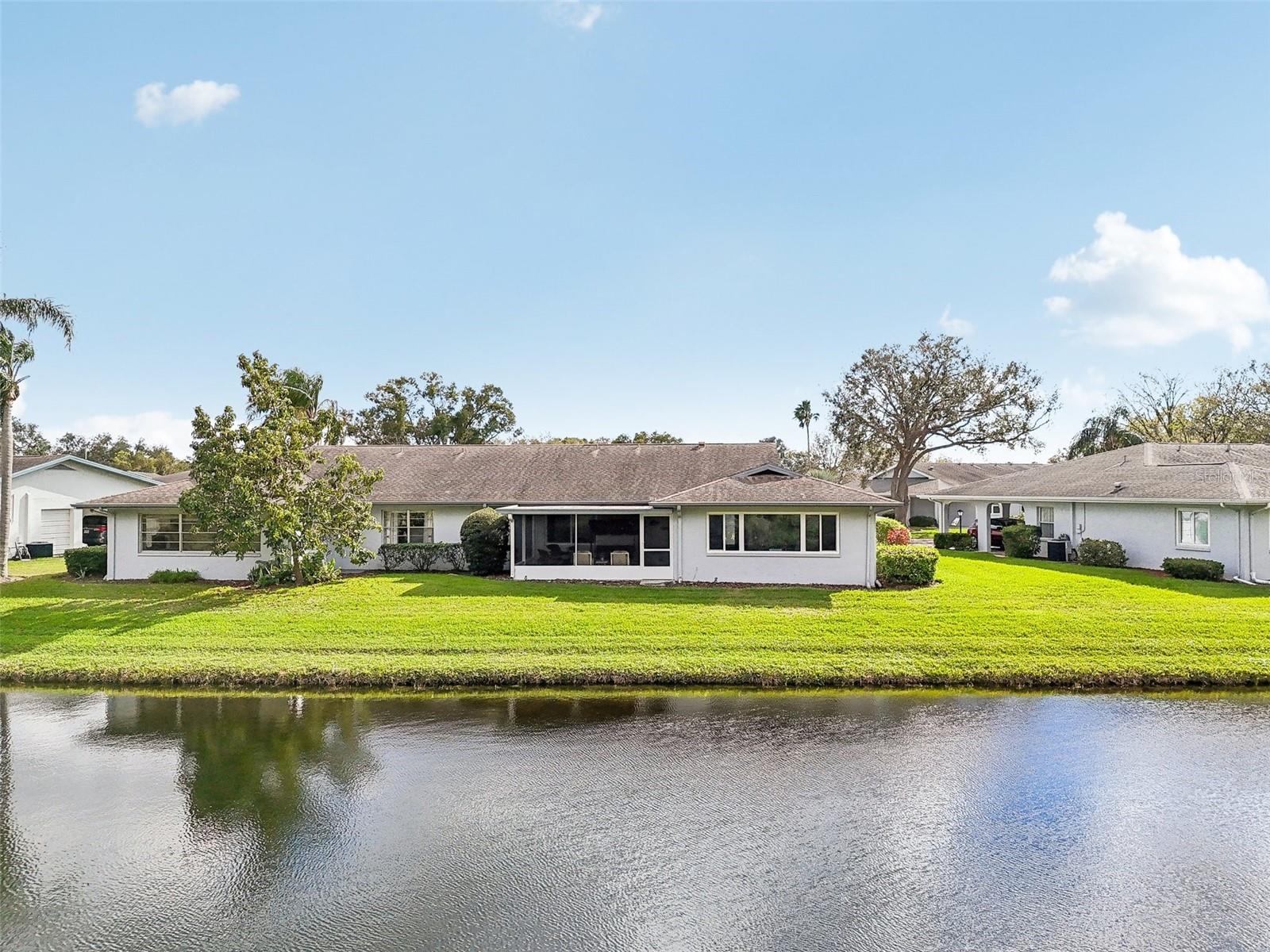 2022 HEATHFIELD CIR, SUN CITY CENTER, FL, 33573