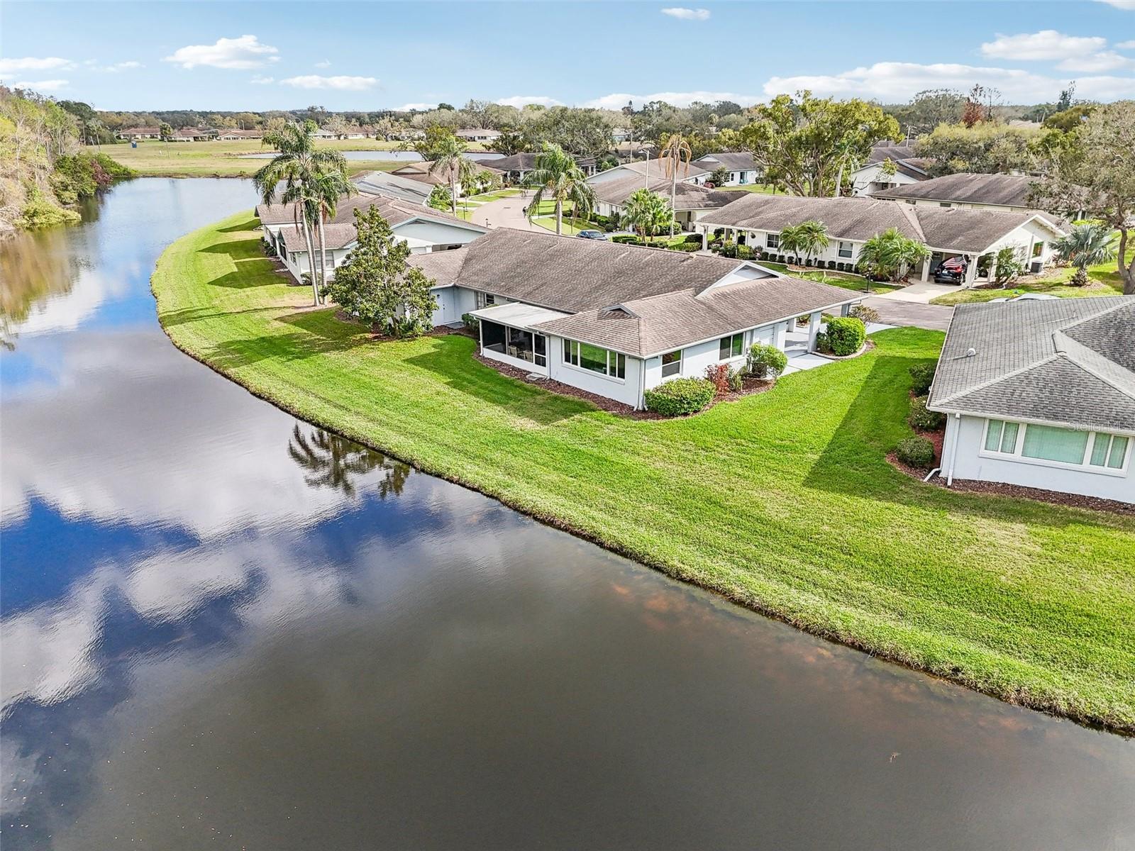 2022 HEATHFIELD CIR, SUN CITY CENTER, FL, 33573