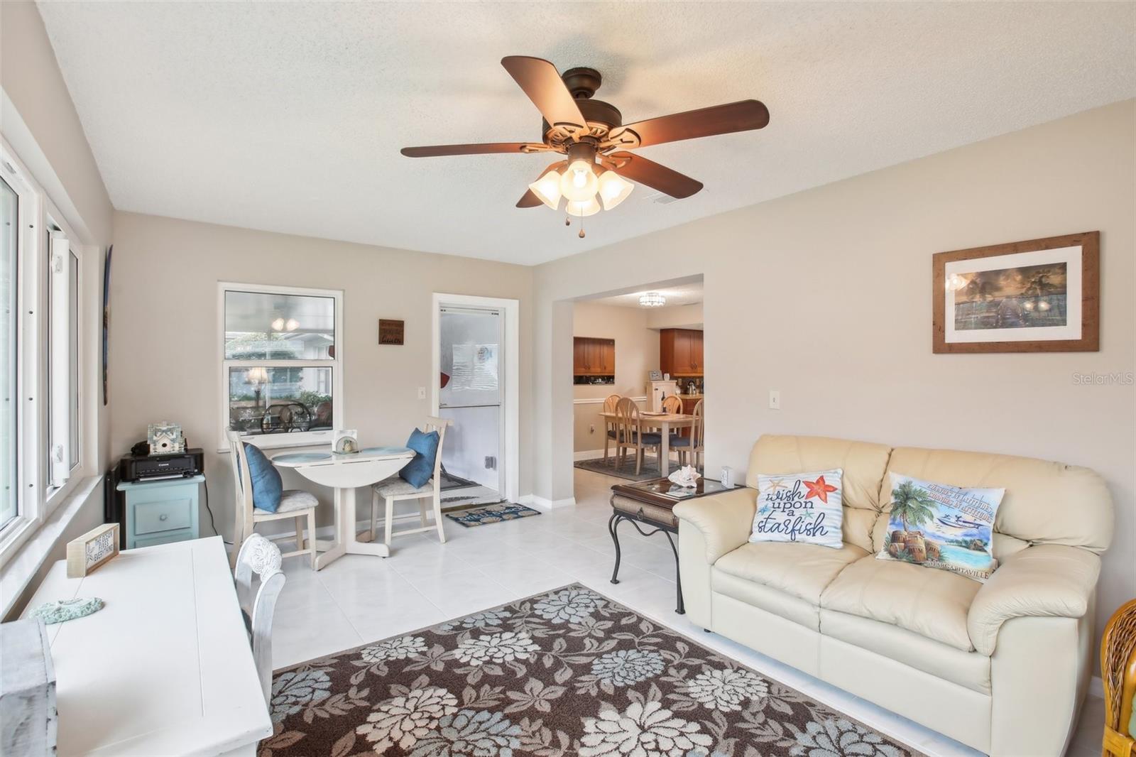2022 HEATHFIELD CIR, SUN CITY CENTER, FL, 33573