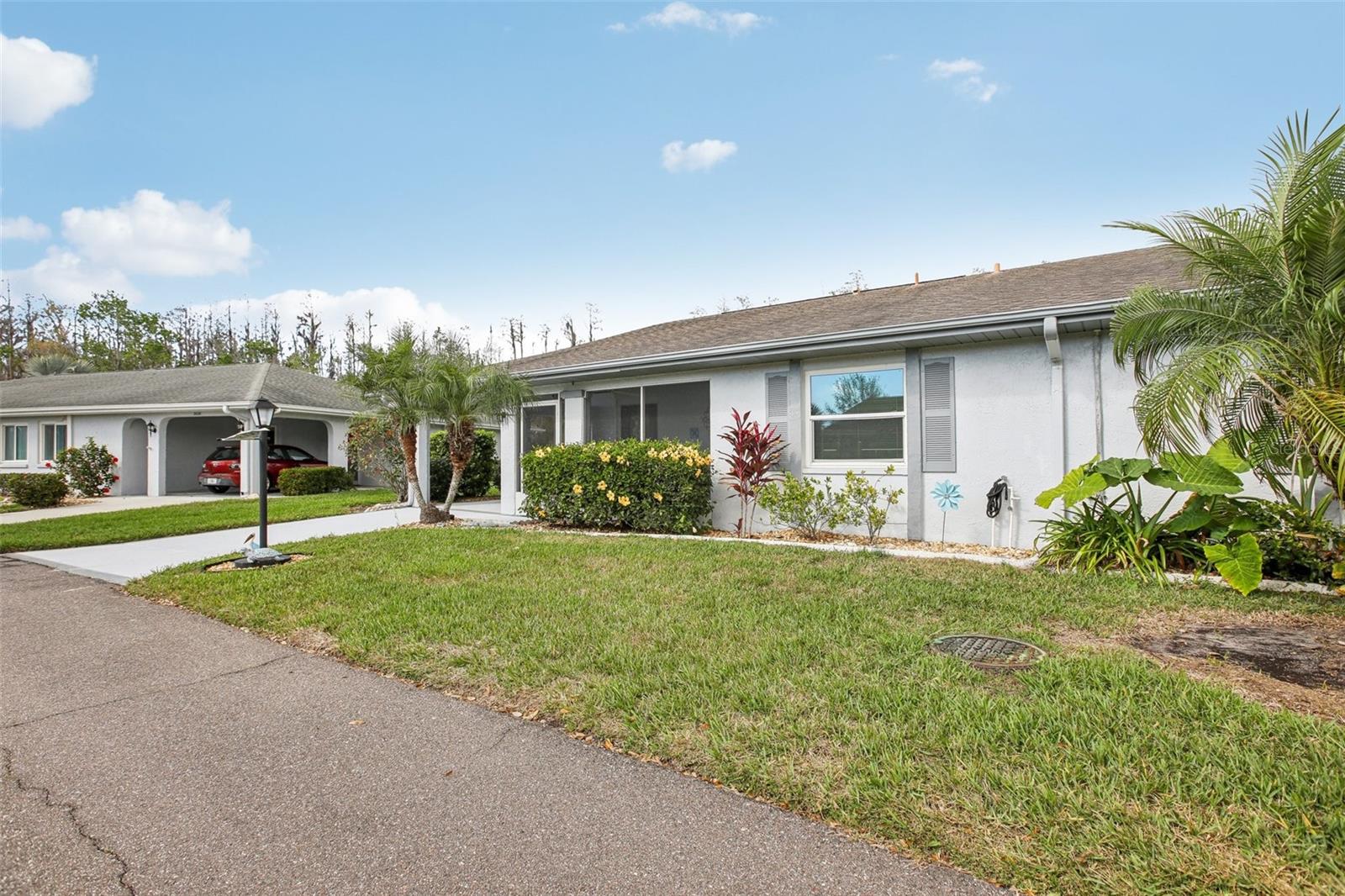 2022 HEATHFIELD CIR, SUN CITY CENTER, FL, 33573