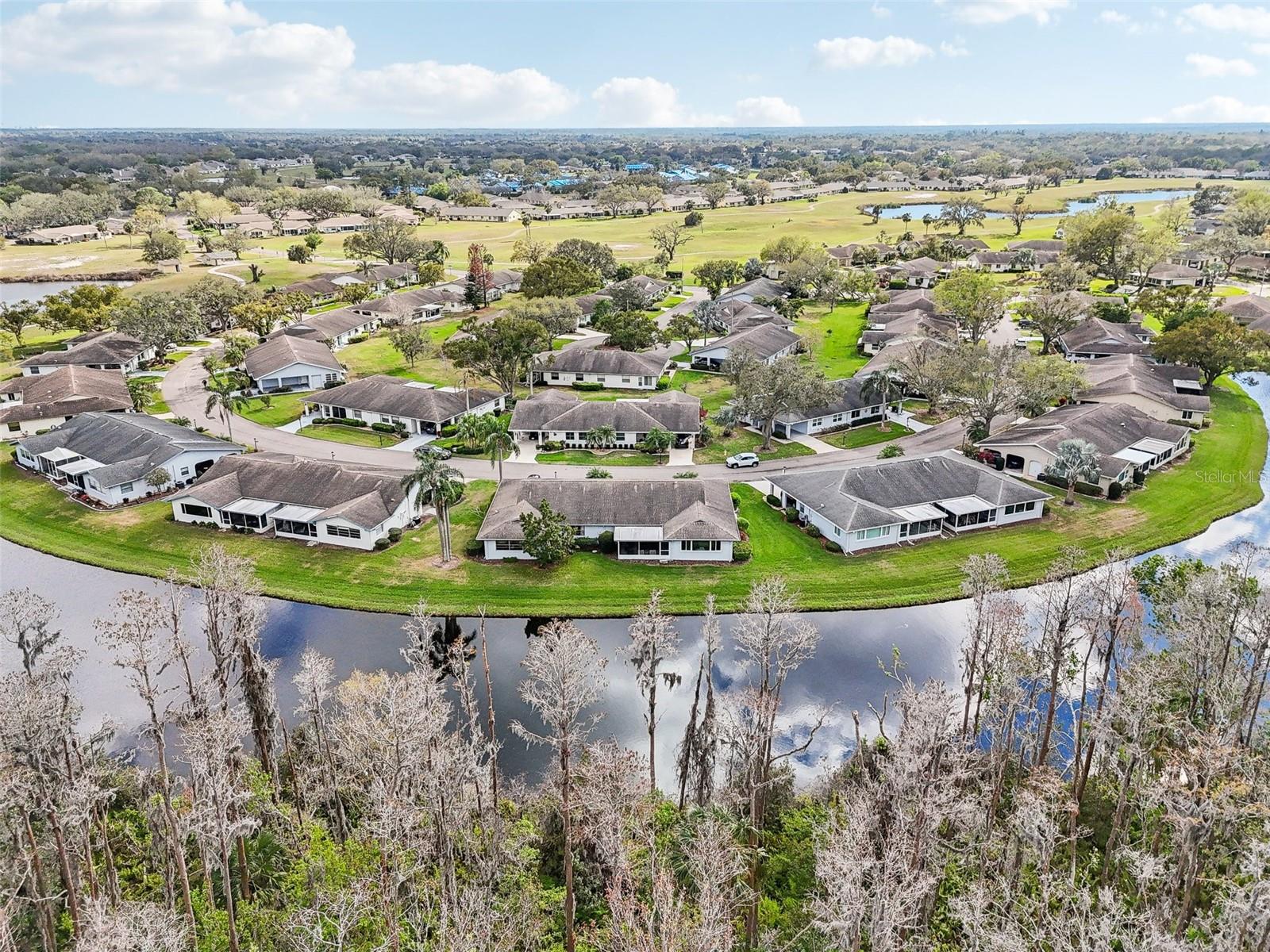 2022 HEATHFIELD CIR, SUN CITY CENTER, FL, 33573