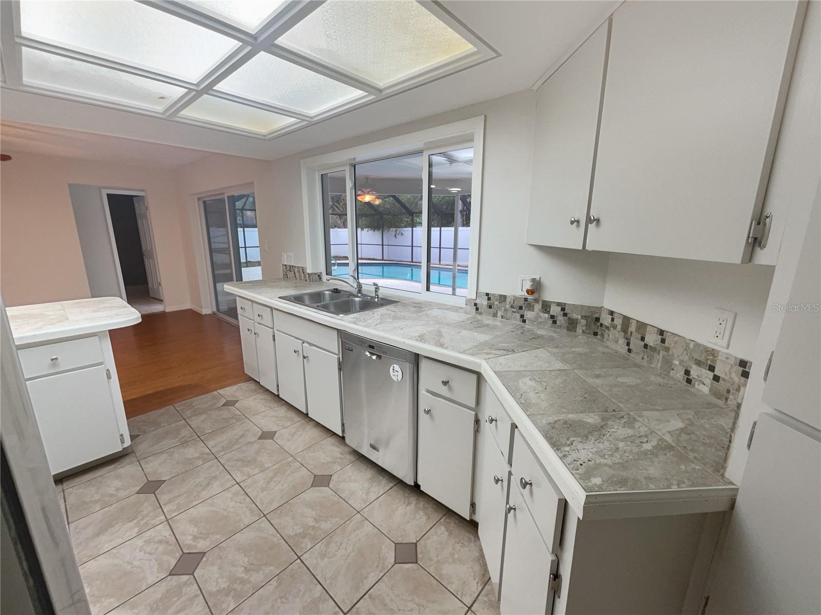 3069 PIN OAK DR, CLEARWATER, FL, 33759