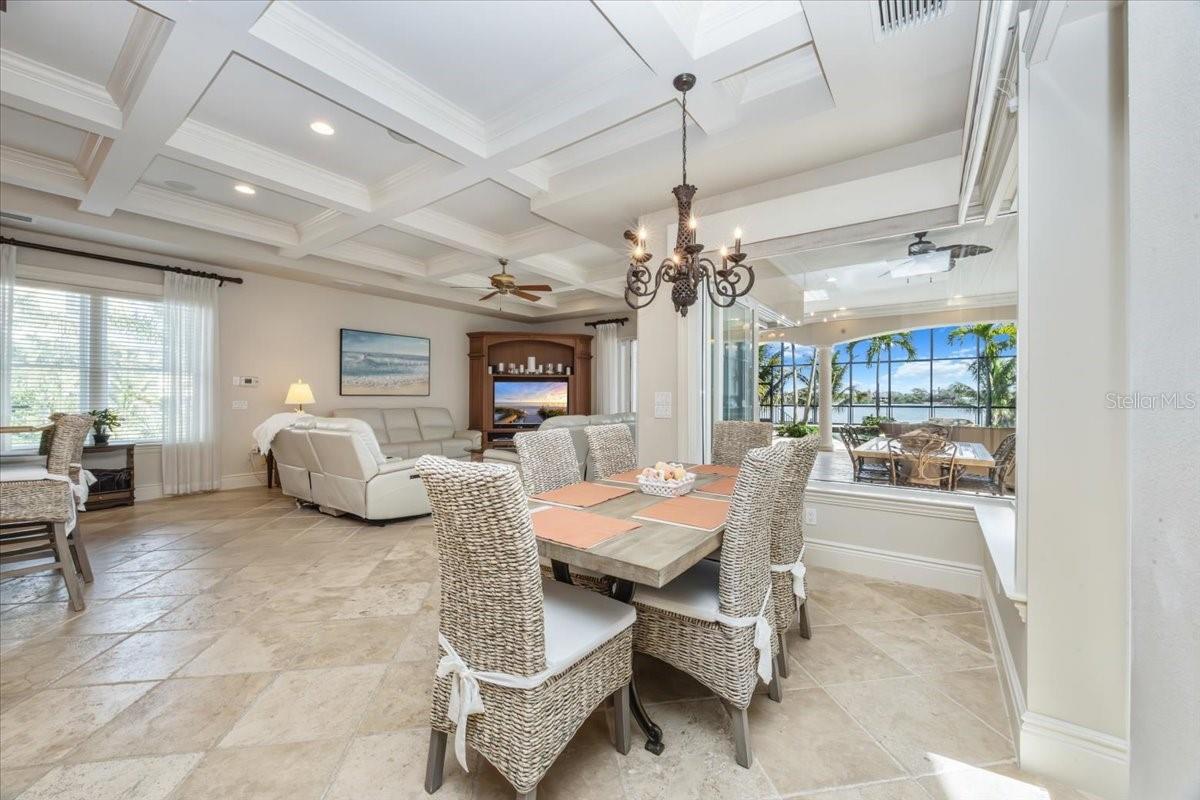 A4642022 Property Photo