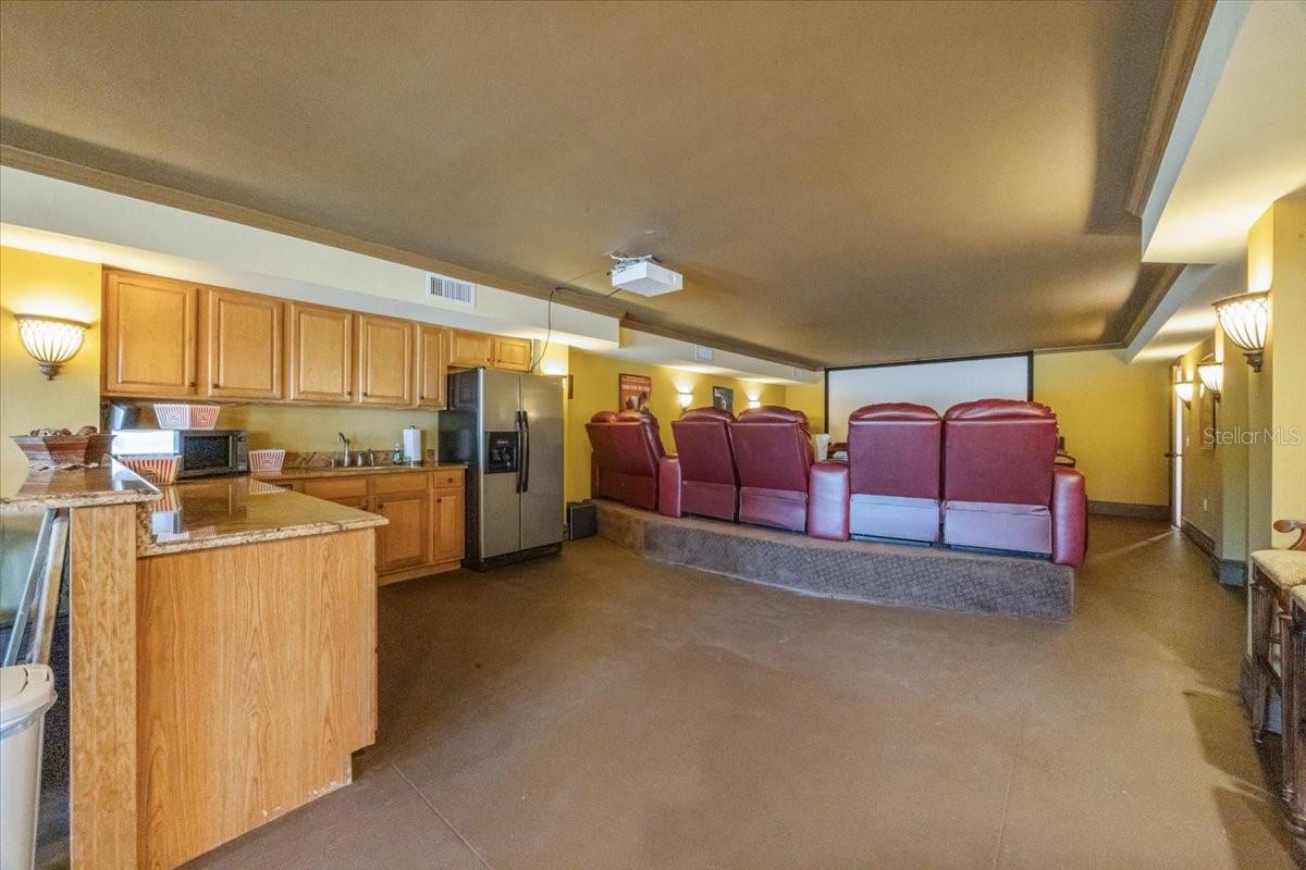 A4642022 Property Photo