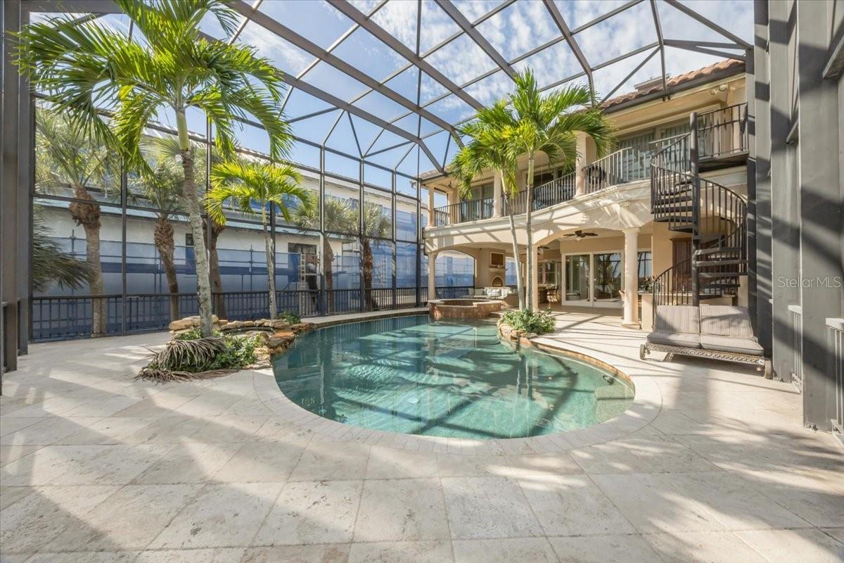 A4642022 Property Photo