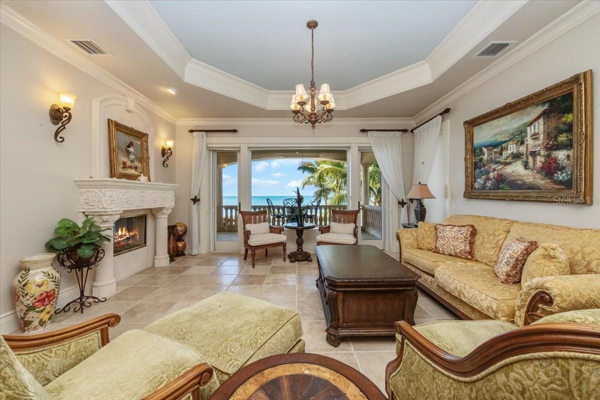 A4642022 Property Photo