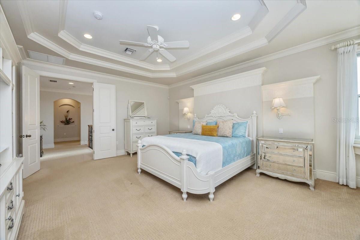 A4642022 Property Photo