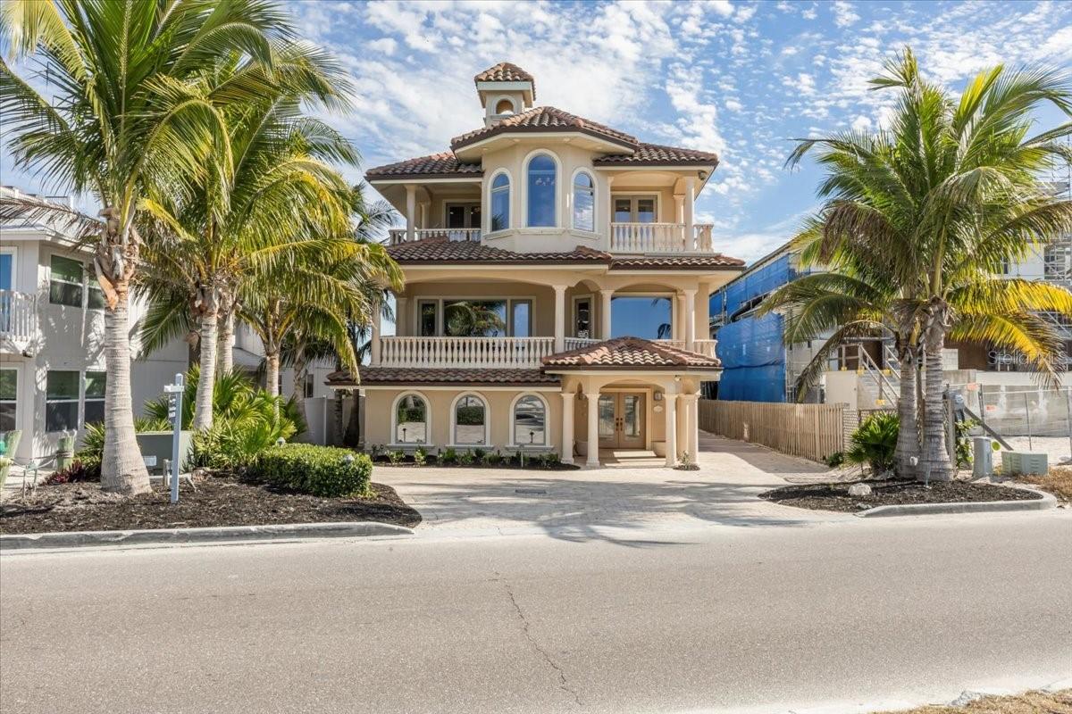 A4642022 Property Photo