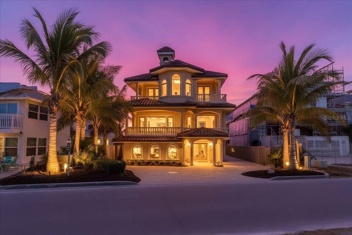 A4642022 Property Photo