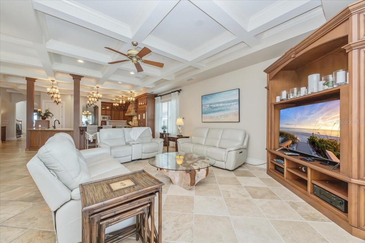 A4642022 Property Photo