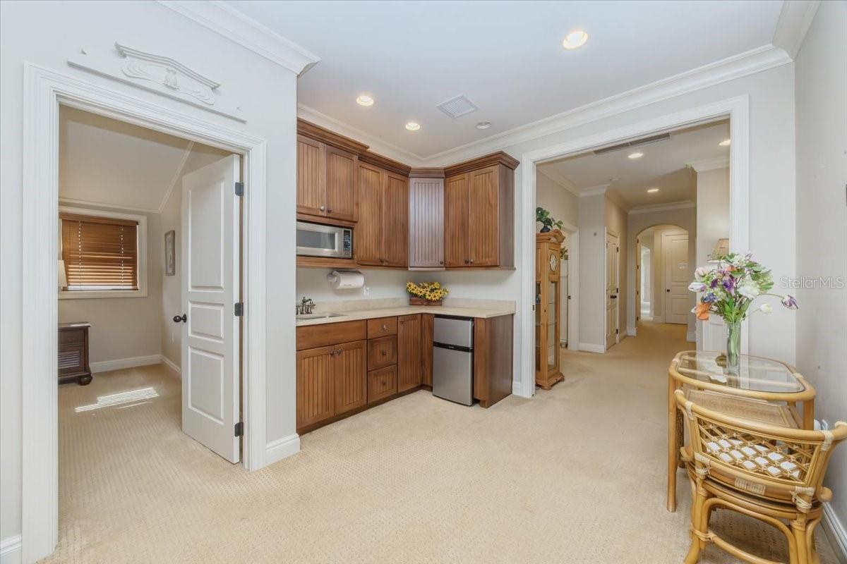 A4642022 Property Photo