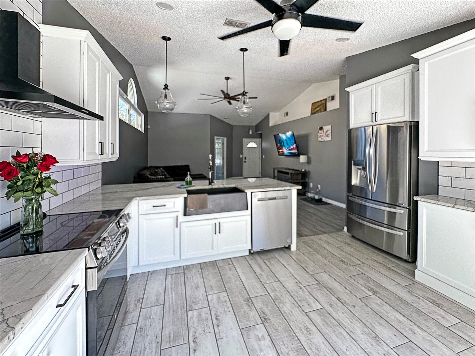 2517 GOTHAM WAY, VALRICO, FL, 33596