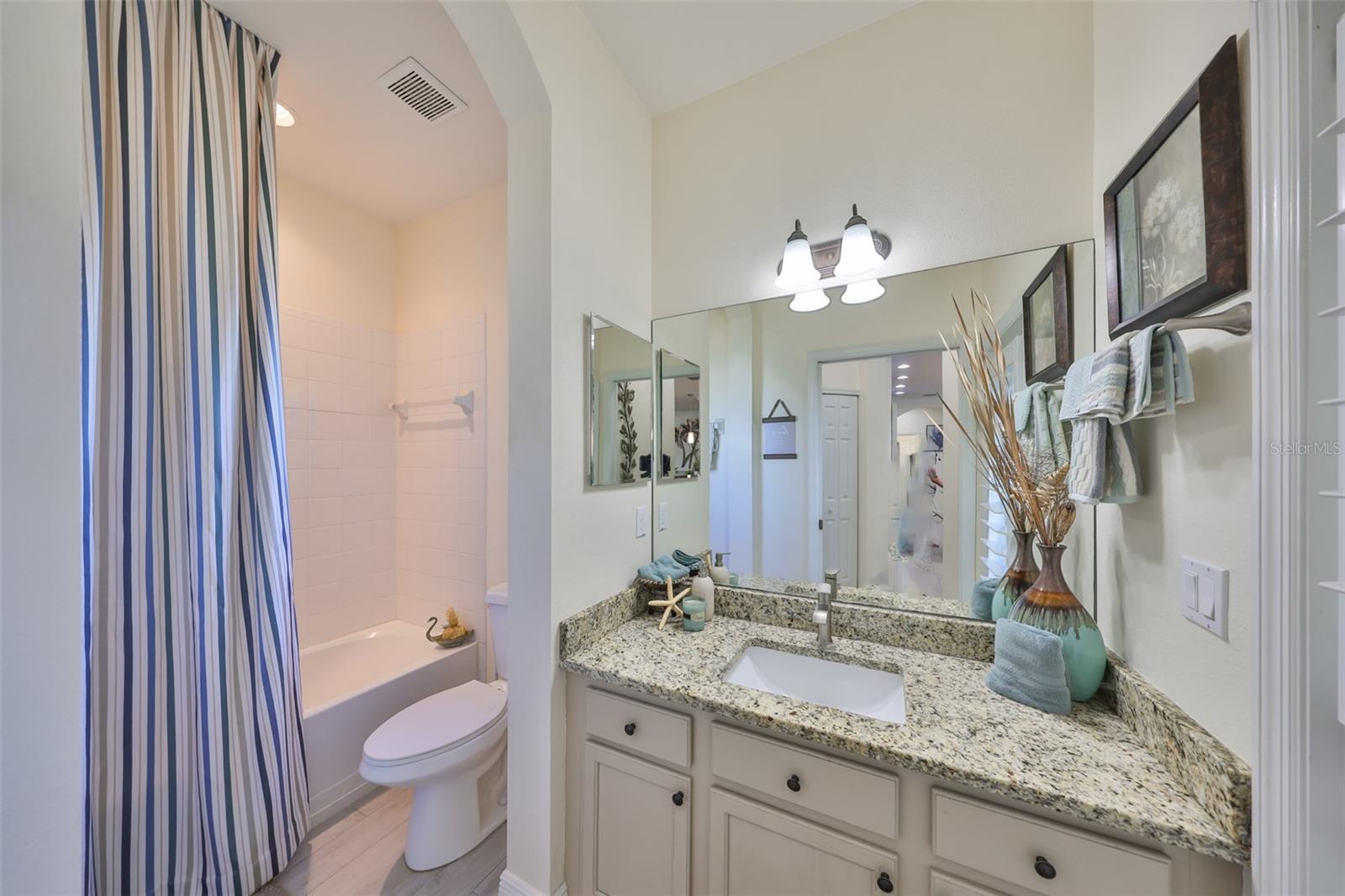 821 SEMINOLE SKY DR, RUSKIN, FL, 33570