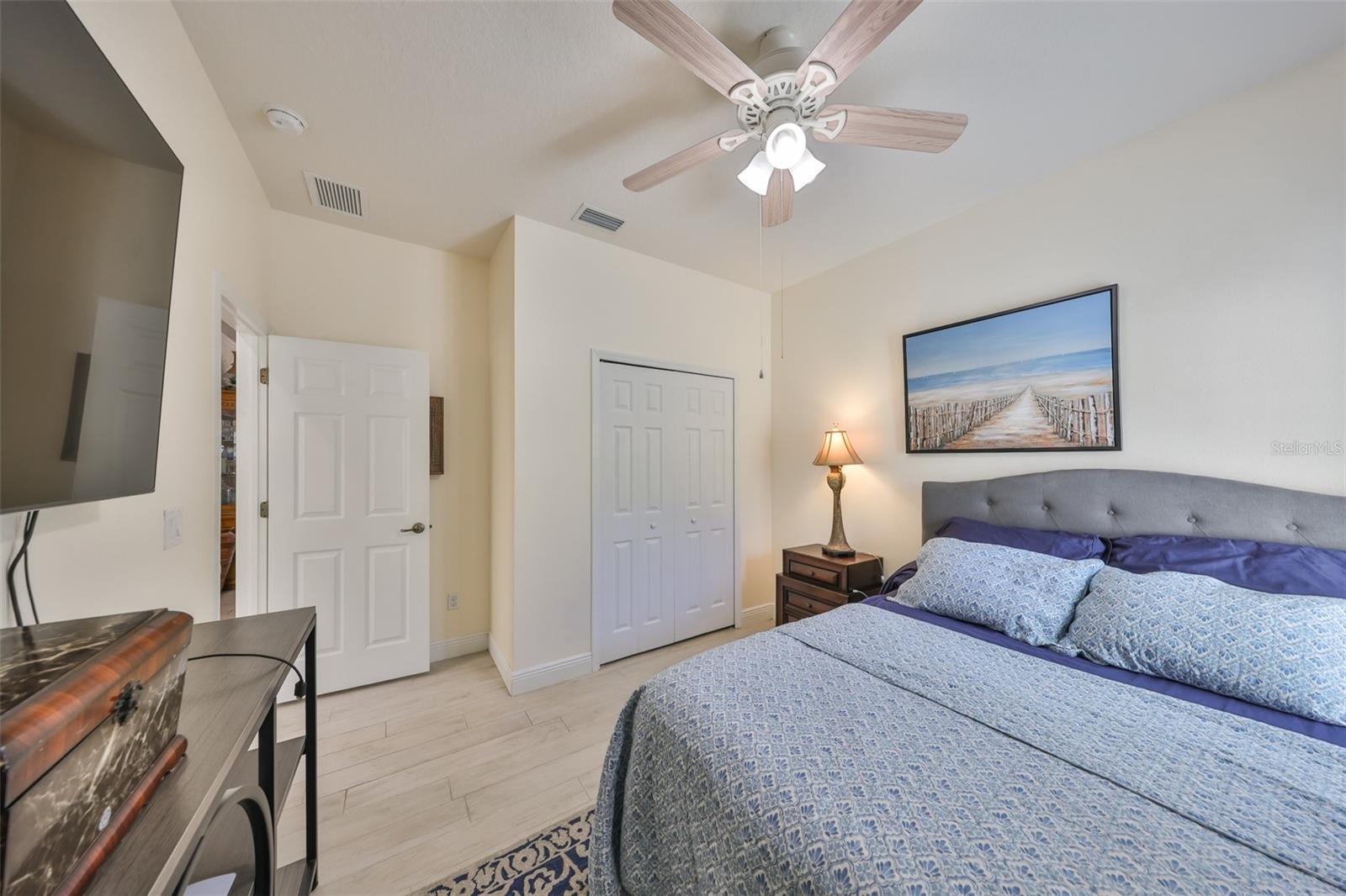 821 SEMINOLE SKY DR, RUSKIN, FL, 33570